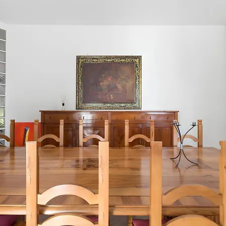 Villa Elena, *